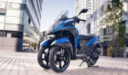 Yamaha trình làng xe “ba bánh” Tricity 155 2016